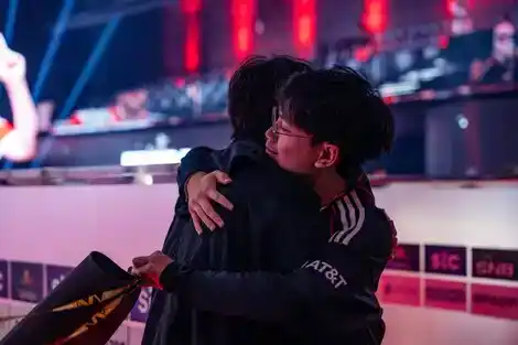 iiTzTimmy abandona a NRG e se aposenta da Apex